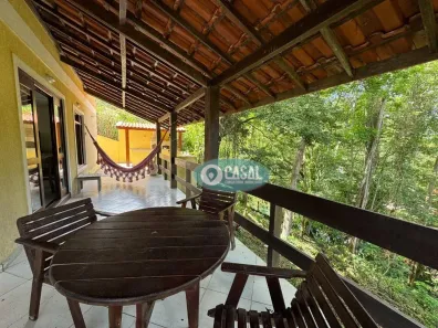 Casa de Condomínio com 3 Quartos à venda, 450m² no Itaipu, Niterói