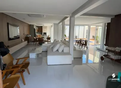 Casa de Condomínio com 4 Quartos à venda, 300m² no Atalaia, Aracaju