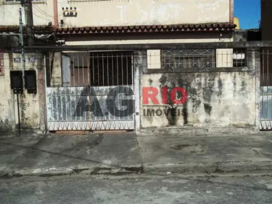 Casa com 2 Quartos à venda, 170m² no Bento Ribeiro, Rio de Janeiro