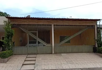 Casa de Condomínio com 3 Quartos à venda, 200m² no Centro, Ananindeua
