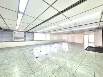 Sala Comercial com 4 Quartos para alugar, 130m² no Itaim Bibi, São Paulo