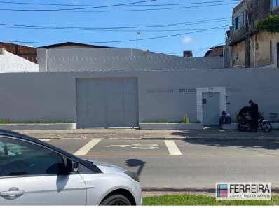 Imóvel Comercial para alugar, 650m² no Imbuí, Salvador