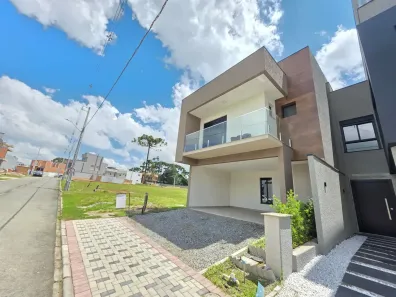Sobrado com 3 Quartos à venda, 139m² no Costeira, São José dos Pinhais