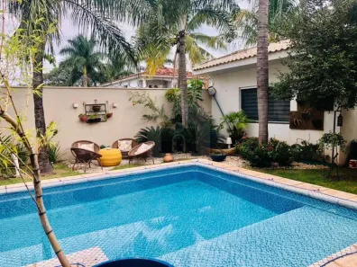 Ponto Comercial para alugar, 500m² no Morada da Colina, Uberlândia