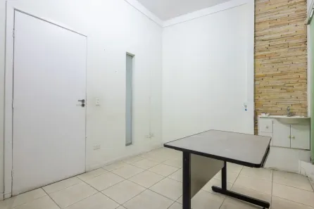 Ponto Comercial para alugar, 24m² no Jardim Oriental, São Paulo