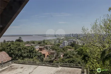Casa de Condomínio com 3 Quartos para alugar, 195m² no Menino Deus, Porto Alegre
