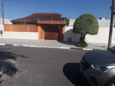 Casa com 3 Quartos à venda, 223m² no Jardim grandesp, Itanhaém