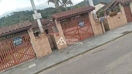 Casa com 2 Quartos para alugar, 60m² no Massaguaçu, Caraguatatuba