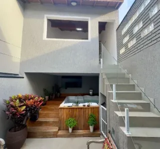 Sobrado com 4 Quartos à venda, 220m² no Jardim Vila Galvão, Guarulhos