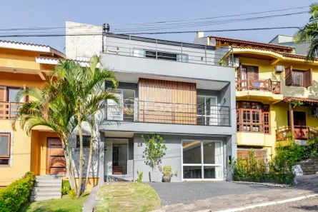 Casa de Condomínio com 3 Quartos à venda, 333m² no Vila Nova, Porto Alegre