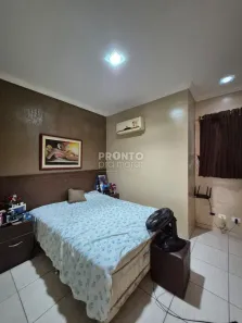 Casa com 4 Quartos à venda, 156m² no Caxangá, Recife
