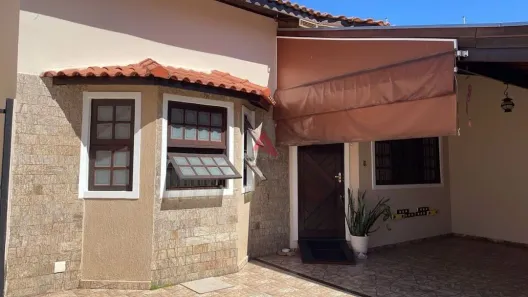 Casa com 3 Quartos à venda, 300m² no Jardim Flórida, Jacareí
