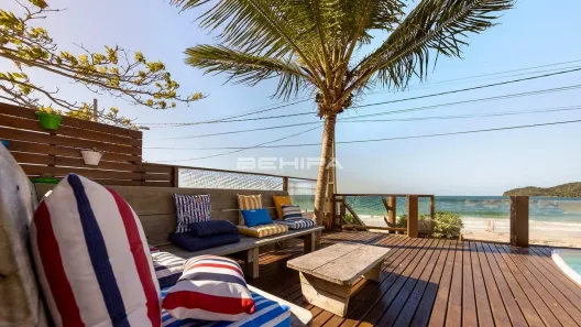 Casa com 5 Quartos para alugar, 219m² no Centro, Bombinhas