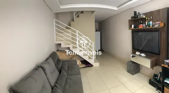 Casa com 2 Quartos à venda, 74m² no Morro do Meio, Joinville