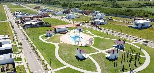 Lote/Terreno à venda, 364m² no Camobi, Santa Maria