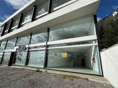 Ponto Comercial para alugar, 111m² no Desvio Rizzo, Caxias do Sul