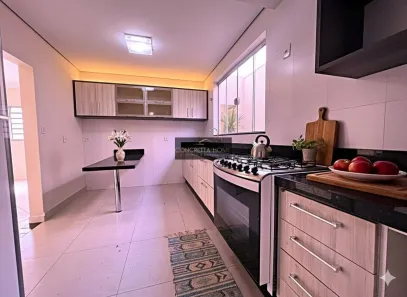 Casa de Condomínio com 4 Quartos à venda, 185m² no Nova Conquista, Cuiabá
