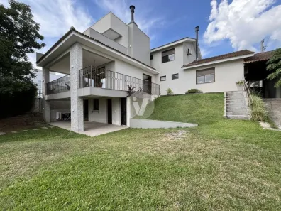 Casa de Condomínio com 4 Quartos à venda, 388m² no Tomazetti, Santa Maria