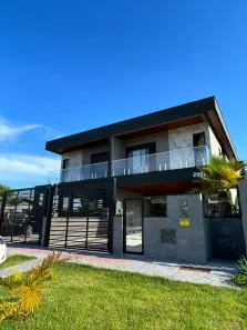 Sobrado com 3 Quartos à venda, 202m² no Ingleses do Rio Vermelho, Florianópolis