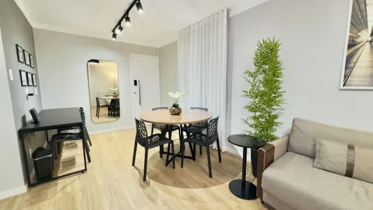 Apartamento com 2 Quartos à venda, 57m² no Centro, Florianópolis