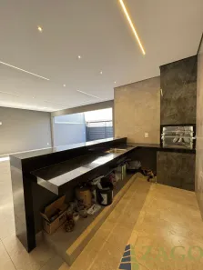 Casa com 3 Quartos à venda, 211m² no Residencial Meireles, Franca