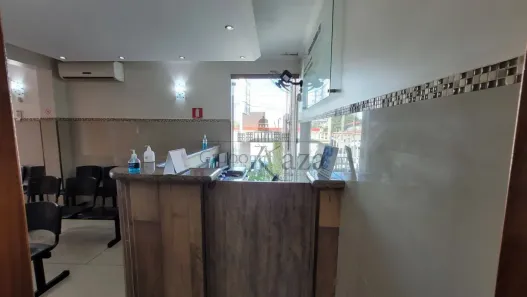 Prédio Comercial com 5 Quartos para alugar, 144m² no Vila Pinheiro, Jacareí
