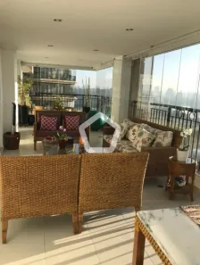 Apartamento com 8 Quartos à venda, 247m² no Jardim Fonte do Morumbi, São Paulo
