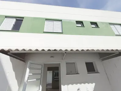 Casa de Condomínio com 2 Quartos à venda, 60m² no Capela de São Pedro, Vargem Grande Paulista