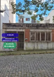 Imóvel Comercial com 4 Quartos para alugar, 100m² no Nossa Senhora de Fátima, Santa Maria