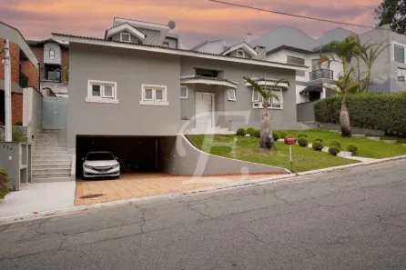 Casa de Condomínio com 4 Quartos à venda, 350m² no Alphaville, Santana de Parnaíba