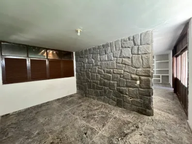 Casa com 5 Quartos para venda ou aluguel, 1207m² no Nações, Campina Grande