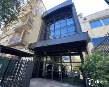 Prédio Comercial com 16 Quartos à venda, 762m² no Auxiliadora, Porto Alegre