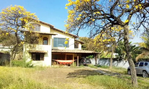 Casa com 4 Quartos à venda, 219m² no Braúnas, Belo Horizonte