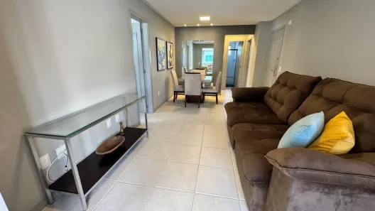 Apartamento com 2 Quartos para alugar, 85m² no Centro, Balneário Camboriú