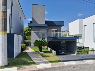 Casa de Condomínio com 3 Quartos à venda, 210m² no Suru, Santana de Parnaíba