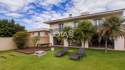 Casa com 5 Quartos à venda, 371m² no Vista Alegre, Curitiba
