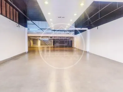Prédio Comercial para alugar, 2600m² no Parelheiros, São Paulo