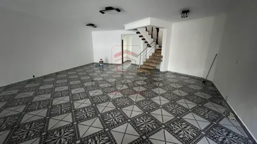 Sobrado com 3 Quartos à venda, 130m² no Vila Bertioga, São Paulo