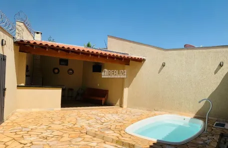 Casa com 3 Quartos à venda, 170m² no Grande Horizonte, Uberaba
