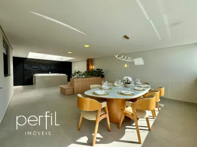 Apartamento com 3 Quartos à venda, 143m² no Saguaçu, Joinville