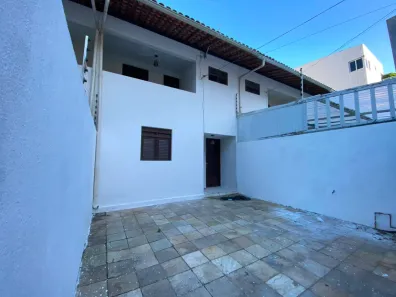 Casa com 2 Quartos para alugar, 100m² no Cabo Branco, João Pessoa