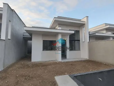 Casa com 3 Quartos à venda, 80m² no Extensão do Bosque, Rio das Ostras