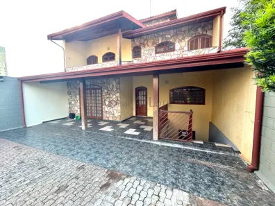 Sobrado com 2 Quartos à venda, 256m² no Jardim Chapadão, Campinas