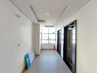 Sala Comercial para alugar, 300m² no Osvaldo Rezende, Uberlândia