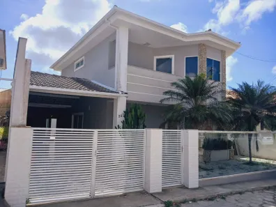 Casa de Condomínio com 4 Quartos à venda, 172m² no Ogiva, Cabo Frio