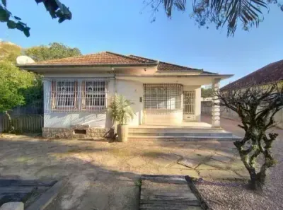 Casa com 3 Quartos à venda, 160m² no Vila Nova, Porto Alegre