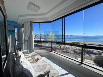 Apartamento com 3 Quartos para alugar, 150m² no Centro, Balneário Camboriú