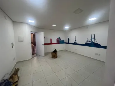Sala Comercial com 2 Quartos para alugar, 50m² no Jardim Monte Kemel, São Paulo
