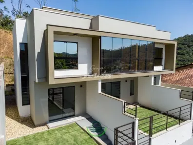 Casa com 3 Quartos à venda, 110m² no São Pedro, Brusque