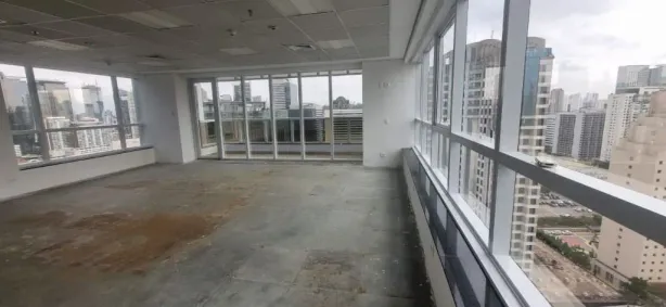 Sala Comercial para alugar, 200m² no Jardim das Acácias, São Paulo